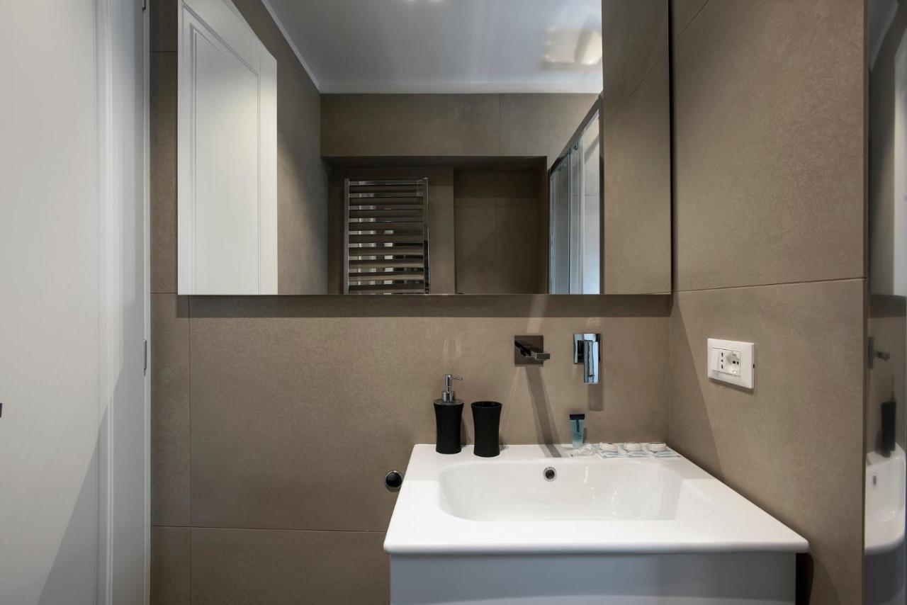 רומא Residenza Fontanella Barberini By Spanish Steps מראה חיצוני תמונה